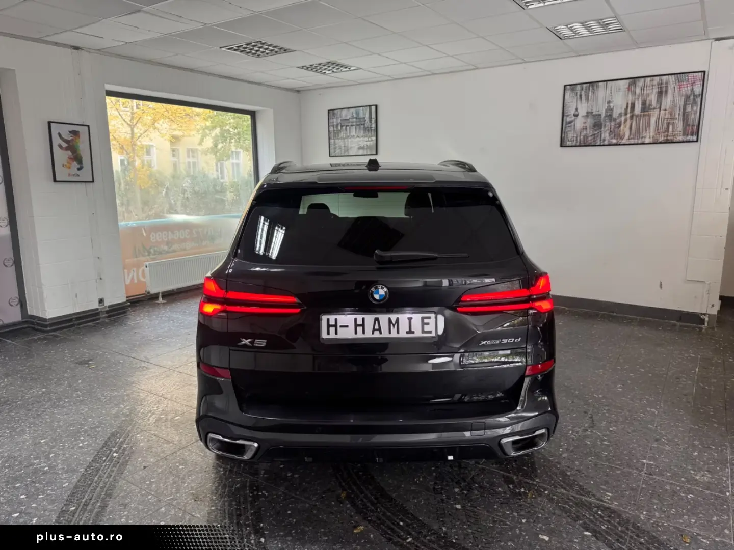 BMW X530d M-SPORT LASER PANO ICONIC KEYLESS HUD 360