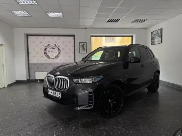 BMW X530d M-SPORT LASER PANO ICONIC KEYLESS HUD 360