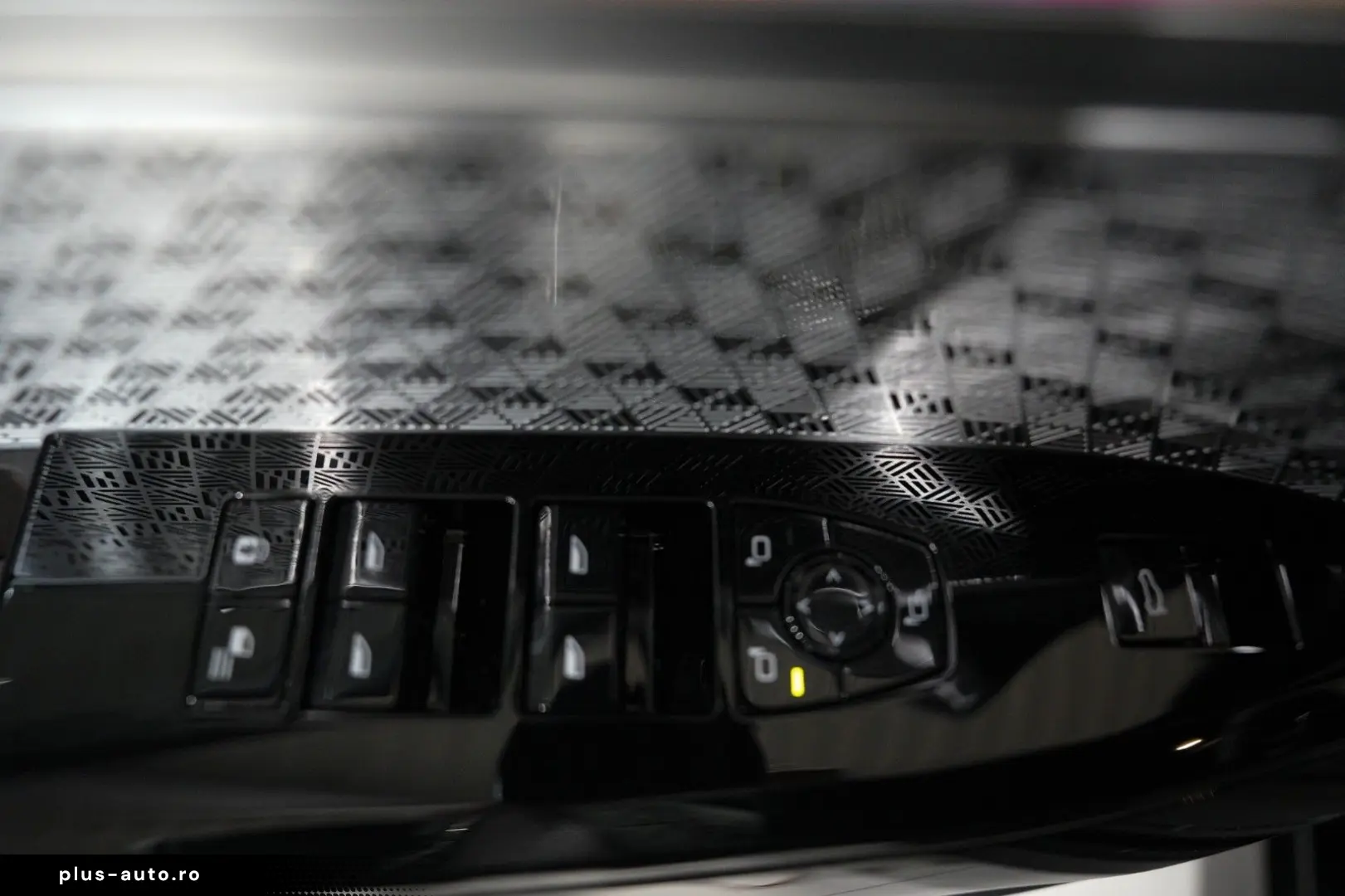 BMW 740 d xD M Sport B W-DIAMOND SKY-LOUNGE FOND-ENT