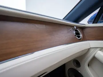 BENTLEY Continental GTC V8  B&O  Akrapovic