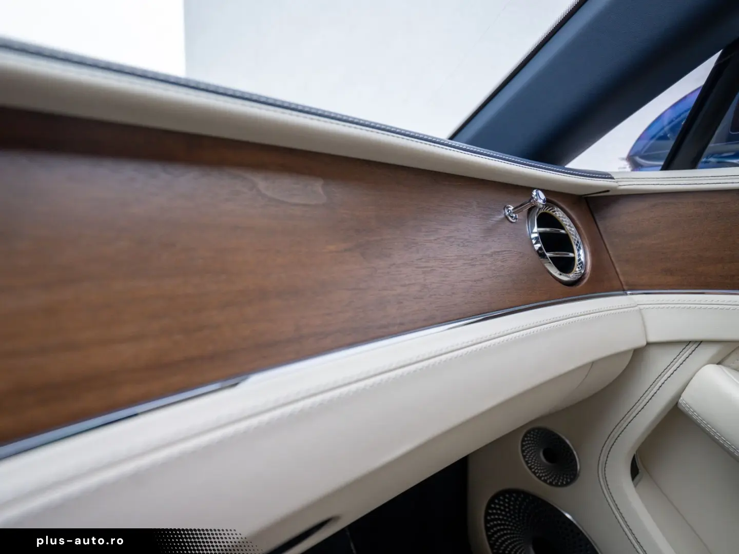 BENTLEY Continental GTC V8  B&O  Akrapovic