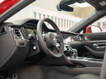 BENTLEY Flying Spur V8 Mulliner Paket