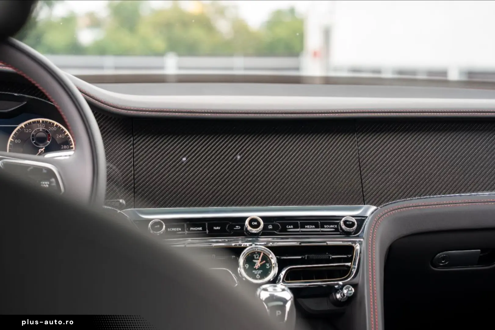 BENTLEY Flying Spur V8 Mulliner Paket