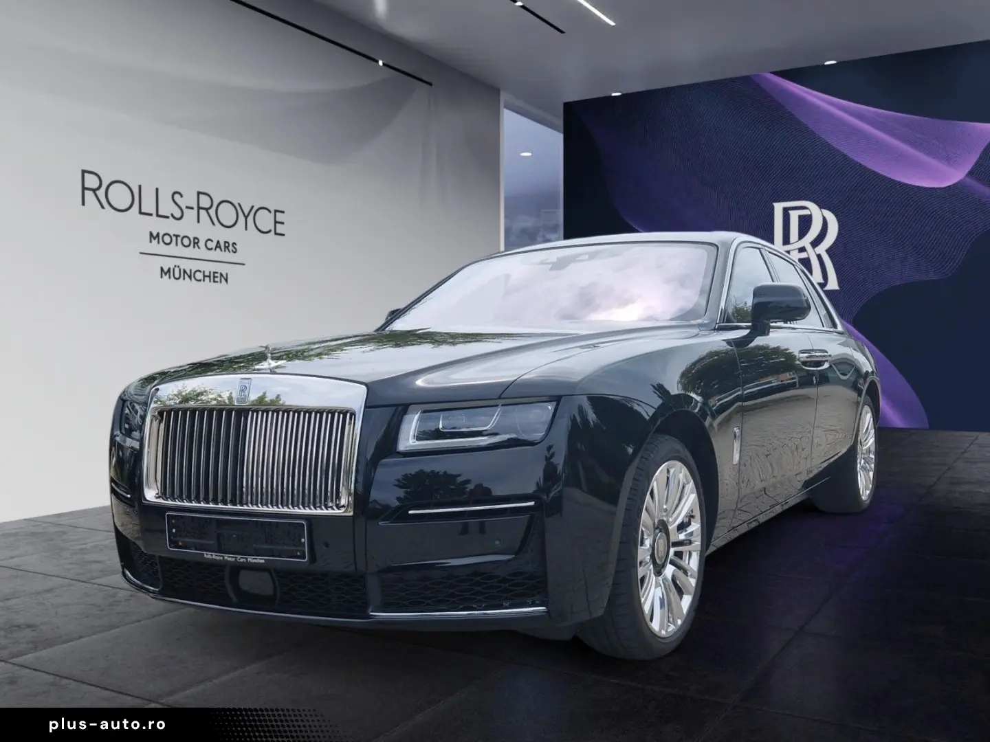 ROLLS ROYCE Ghost  PROVENANCE