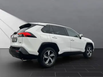 TOYOTA RAV 4 Plug-in Hybrid 4x4 ALLRAD