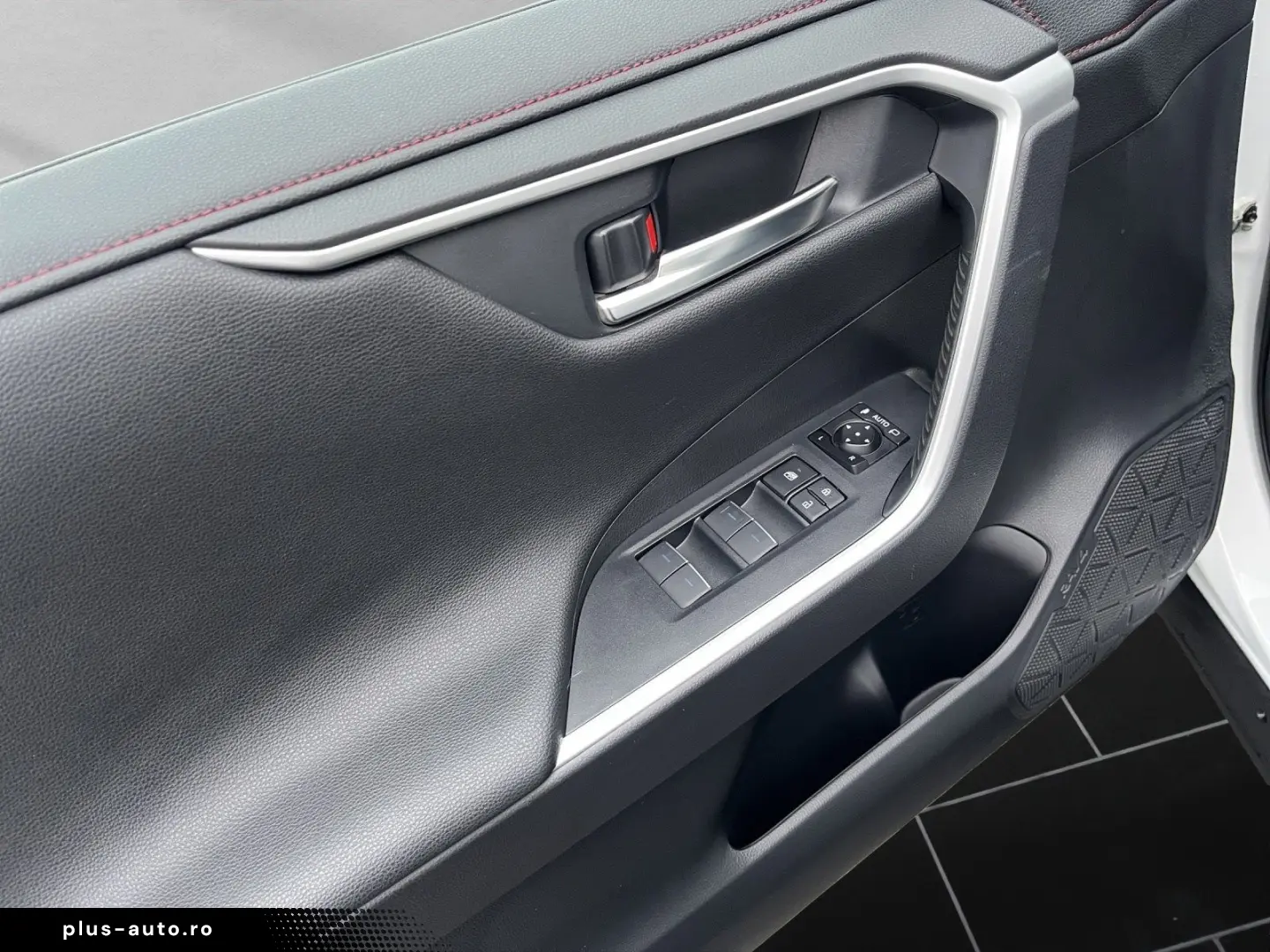 TOYOTA RAV 4 Plug-in Hybrid 4x4 ALLRAD