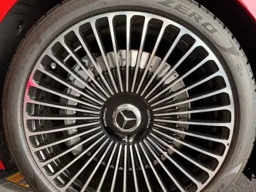 Mercedes-Benz SLR SL Roadster Maybach SL 680