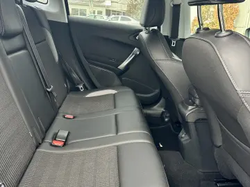 Peugeot 2008   cutie automata  92.000 km  garantie  rate