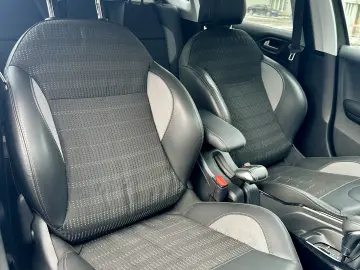 Peugeot 2008   cutie automata  92.000 km  garantie  rate