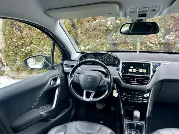 Peugeot 2008   cutie automata  92.000 km  garantie  rate