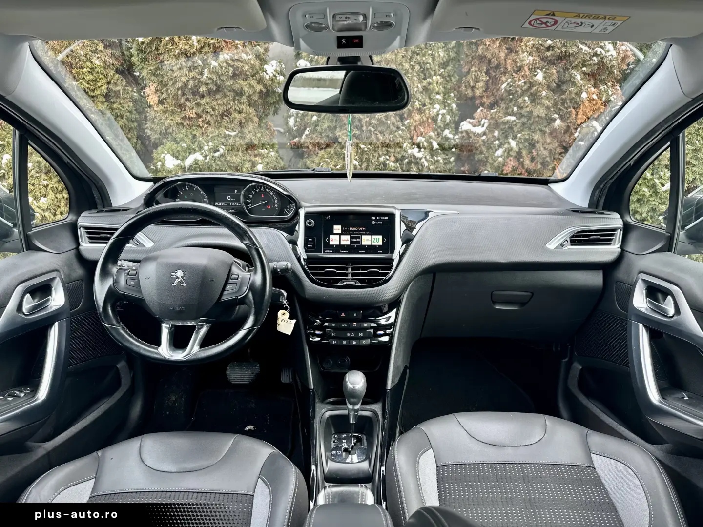 Peugeot 2008   cutie automata  92.000 km  garantie  rate