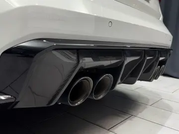 BMW M3 Limousine xDrive Competition CARBON HEAD-UP