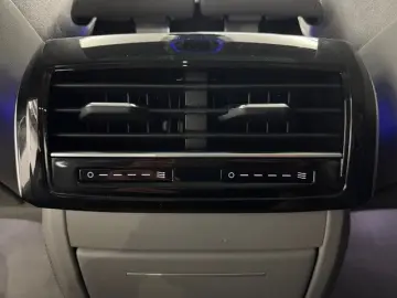 AUDI A8 60TFSIe quattro KAMERA LEDER GLASDACH HEAD UP