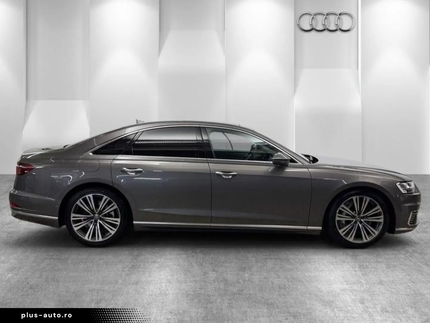 AUDI A8 60TFSIe quattro KAMERA LEDER GLASDACH HEAD UP