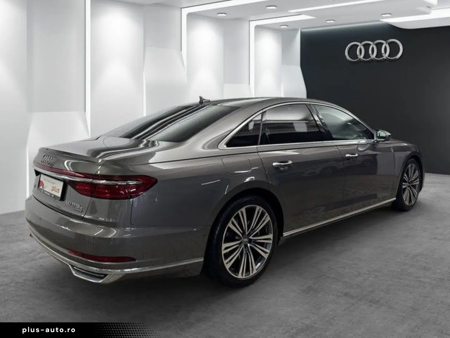 AUDI A8 60TFSIe quattro KAMERA LEDER GLASDACH HEAD UP