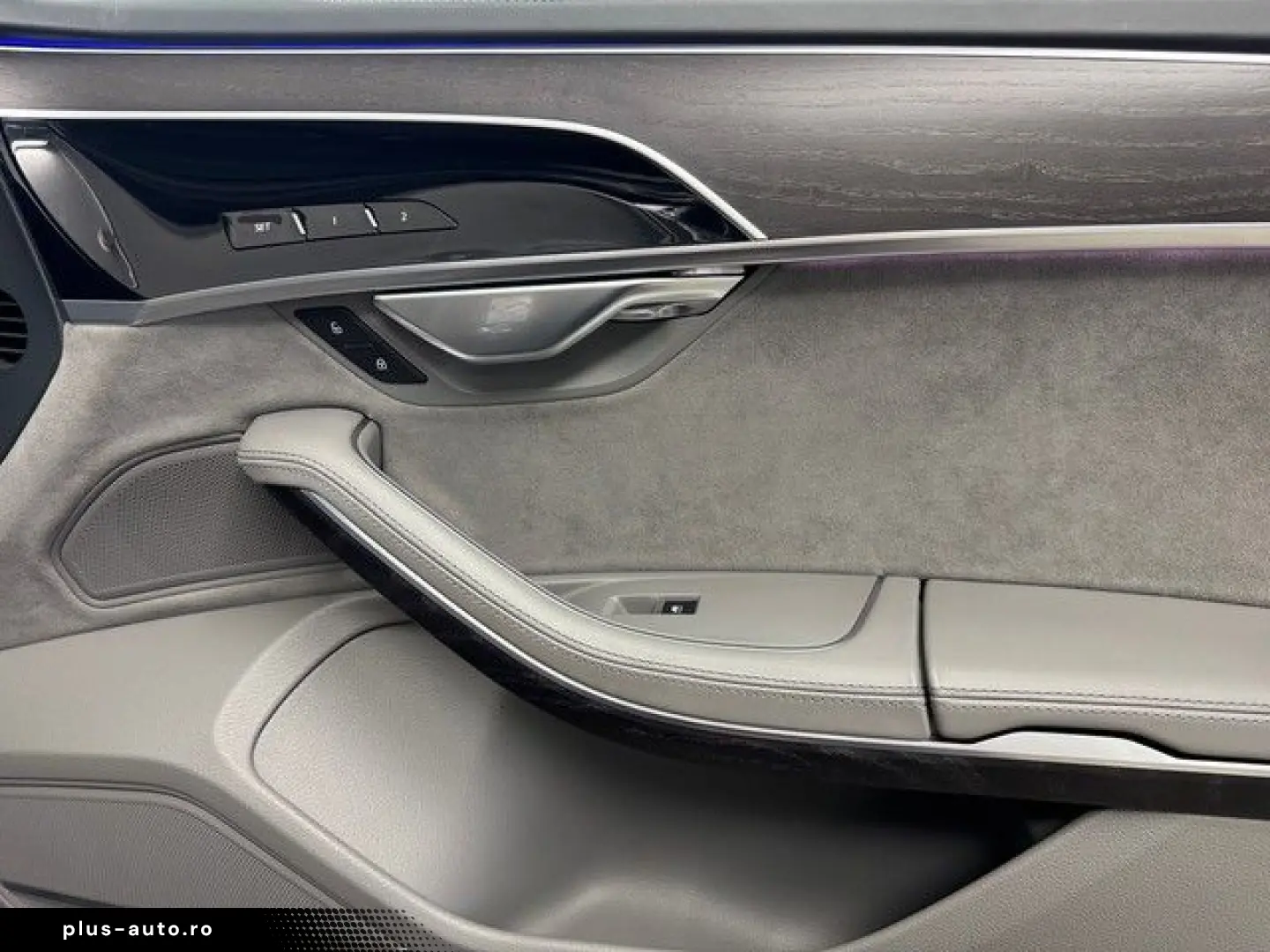 AUDI A8 60TFSIe quattro KAMERA LEDER GLASDACH HEAD UP