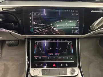 AUDI A8 60TFSIe quattro KAMERA LEDER GLASDACH HEAD UP