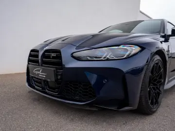 BMW M4 Competition xDrive mit M-Performance Teilen