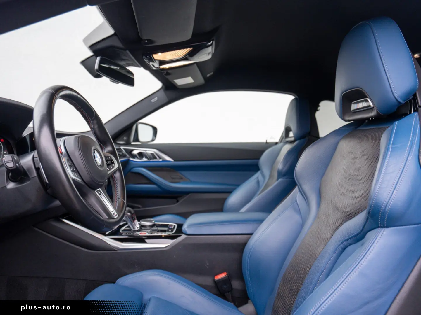 BMW M4 Competition xDrive mit M-Performance Teilen