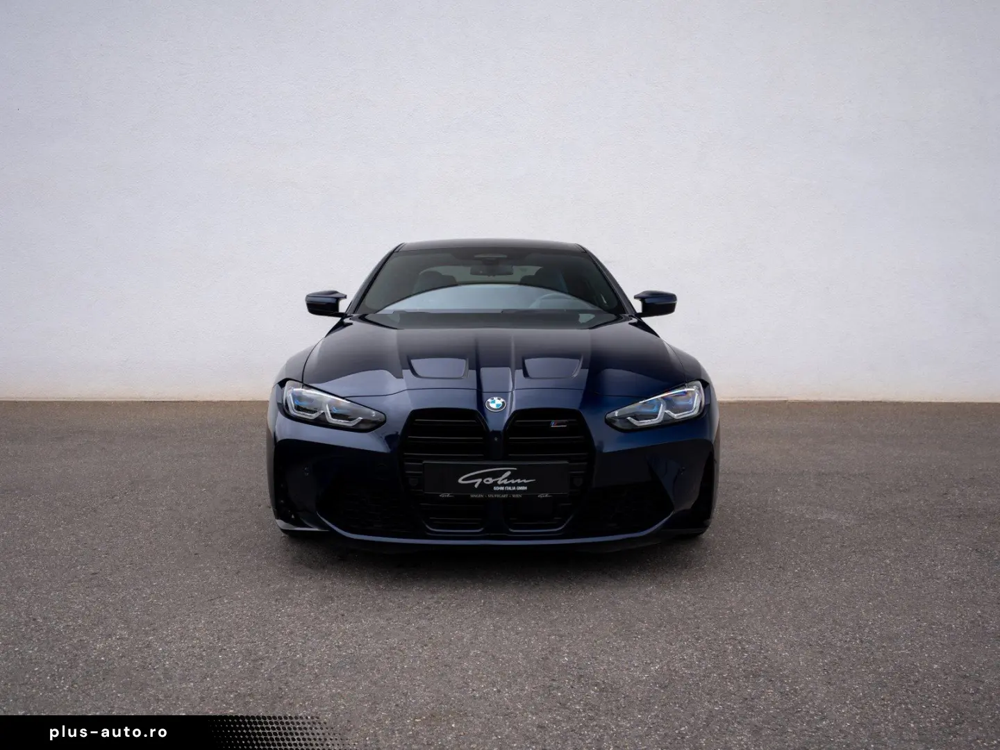 BMW M4 Competition xDrive mit M-Performance Teilen