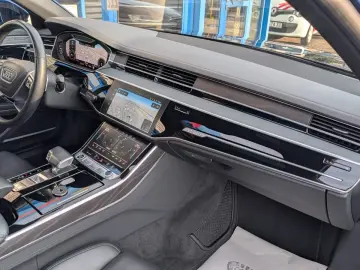 AUDI A8 55 TFSI Quattro Vollausstattung mit Garantie