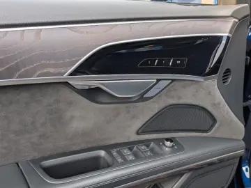 AUDI A8 55 TFSI Quattro Vollausstattung mit Garantie