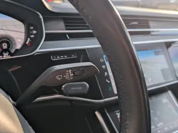 AUDI A8 55 TFSI Quattro Vollausstattung mit Garantie