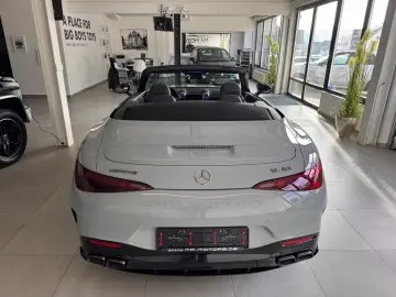 Mercedes-Benz SLR SL AMG 63 4Matic