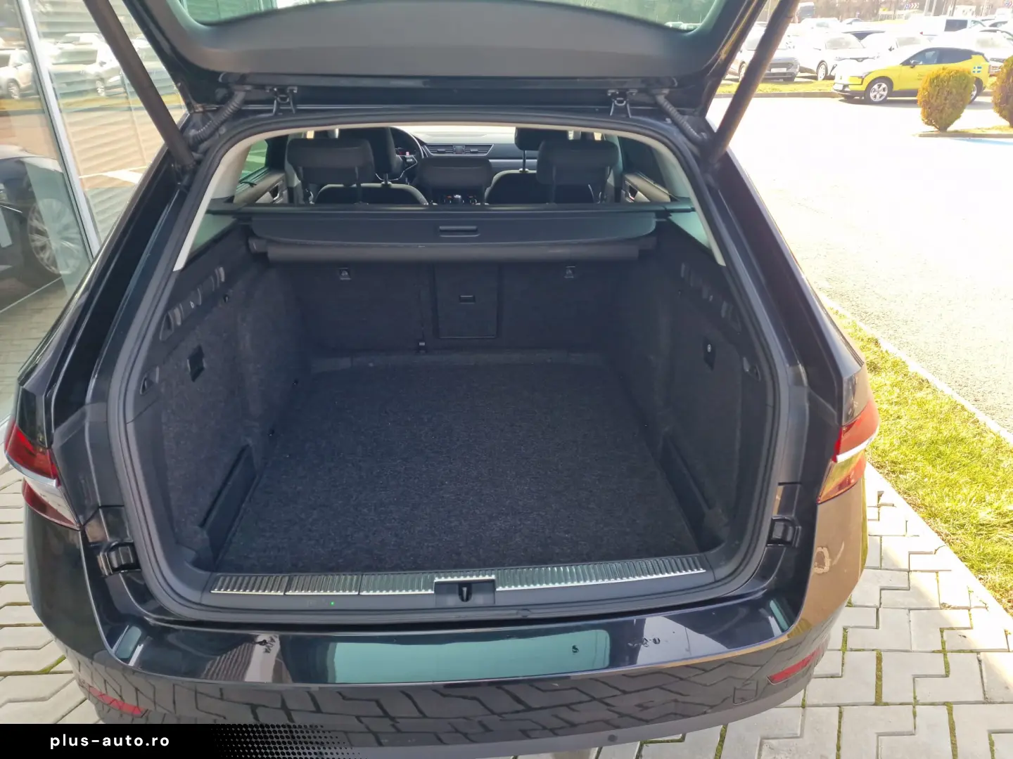 Skoda Superb Combi 2.0TDI 200CP DSG7