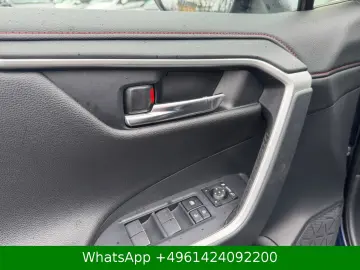 TOYOTA RAV 4 Plug-in Hybrid 4x4 LED 360