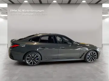 BMW M440i xDrive Gran Coupé Harman K Head-Up Laser