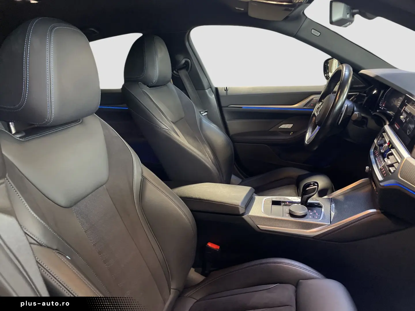 BMW M440i xDrive Gran Coupé Harman K Head-Up Laser