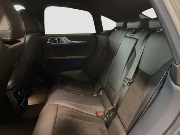 BMW M440i xDrive Gran Coupé Harman K Head-Up Laser