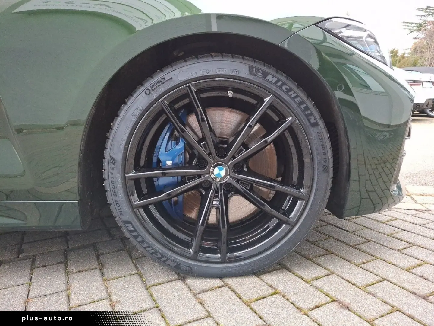 BMW M440i xDrive Coupe Innovationsp. Sport Aut. HIFI