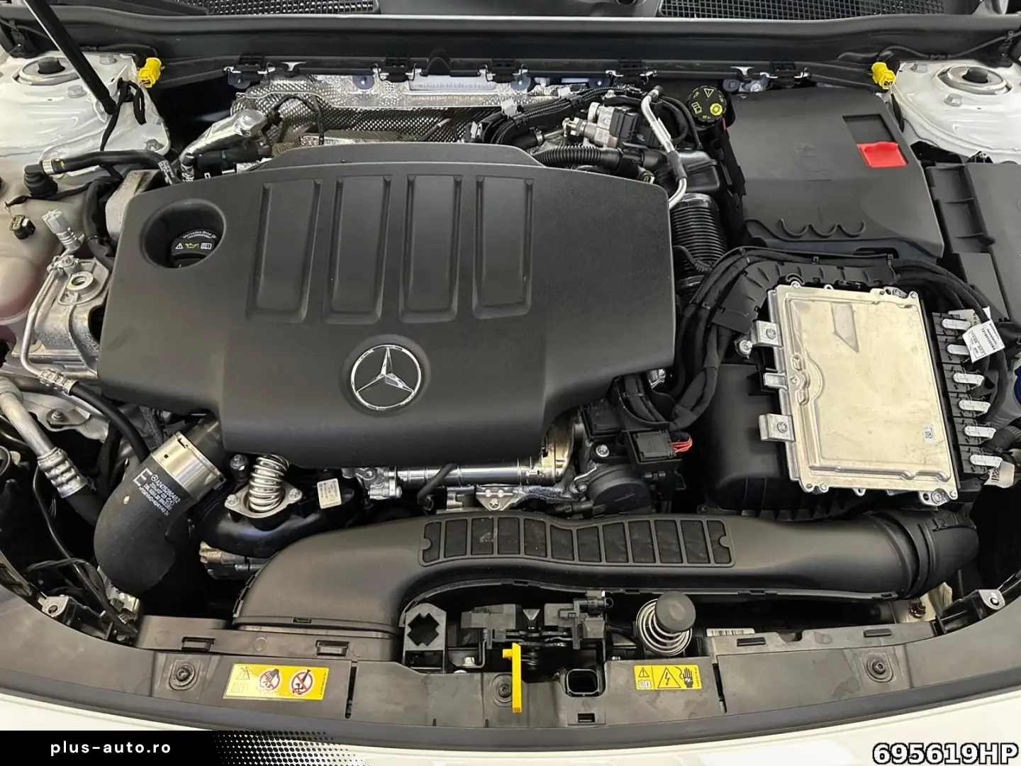 MERCEDES-BENZ CLA 200 d AMG  Night Pano Lenkradhzg Ambiente