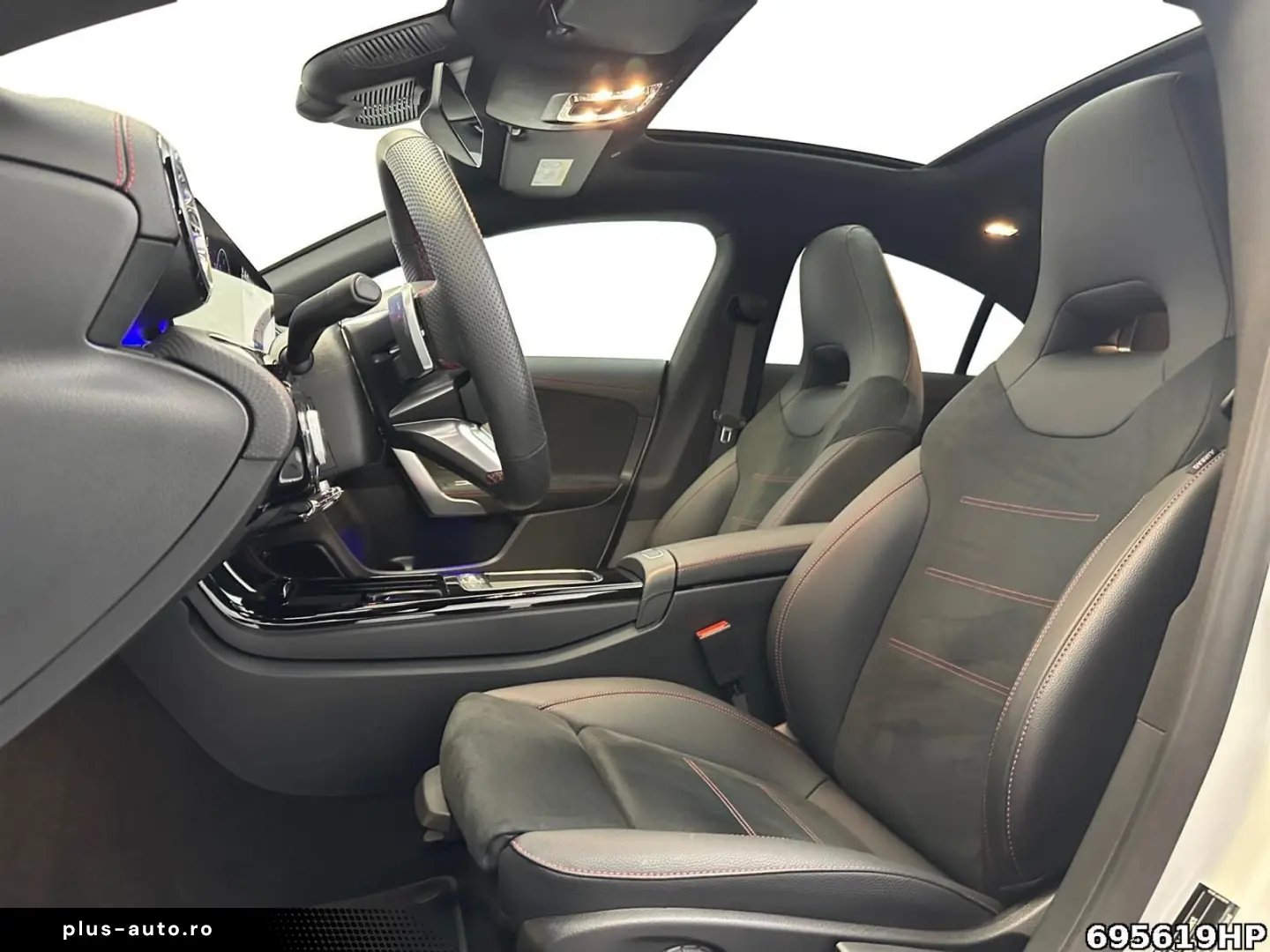 MERCEDES-BENZ CLA 200 d AMG  Night Pano Lenkradhzg Ambiente