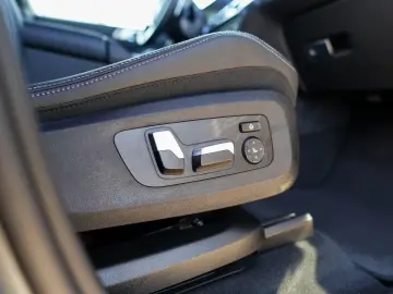 BMW X5 xDrive30d M-Sport 20  AHK ACC H&K KoZg K360