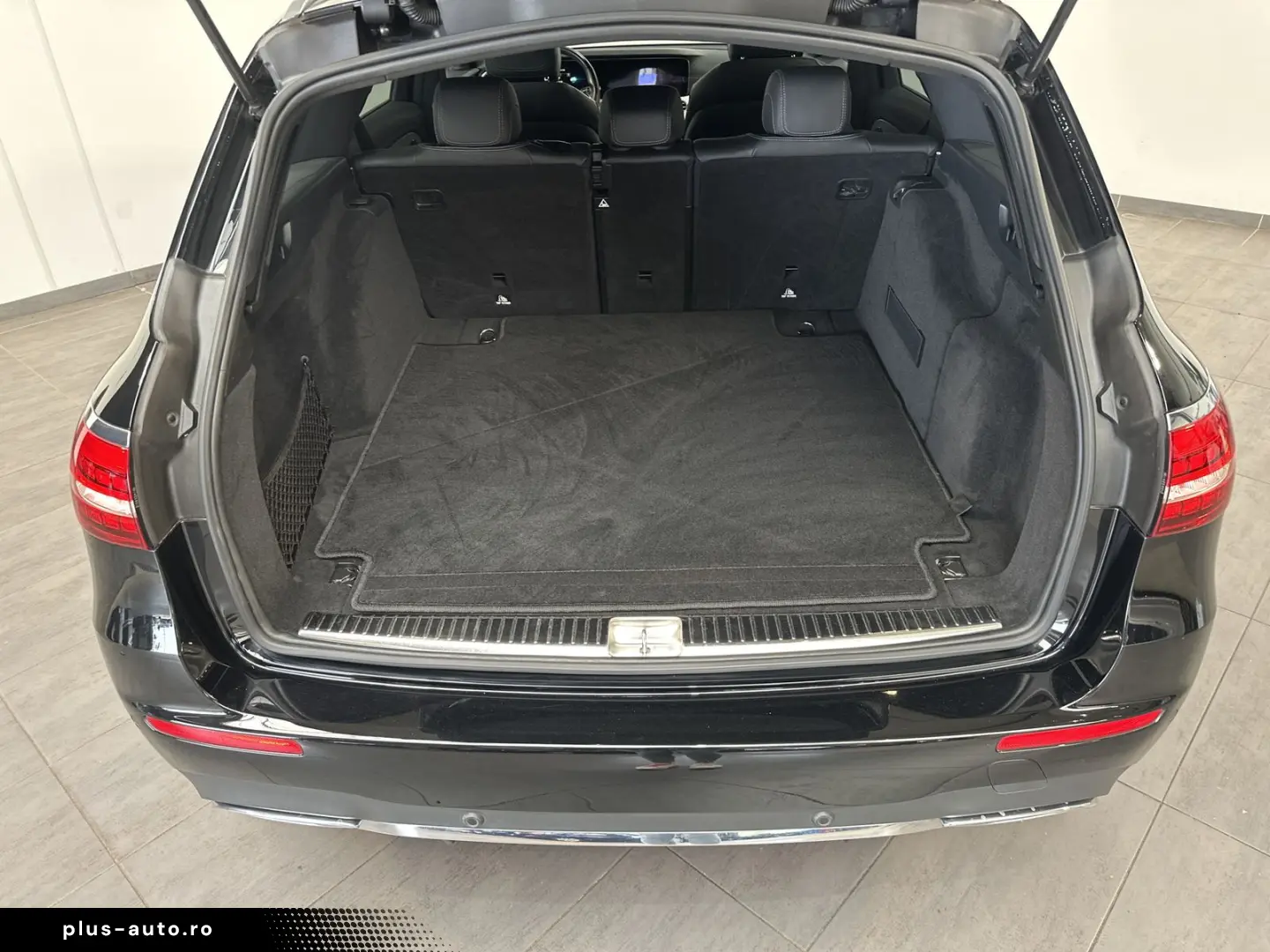 MERCEDES-BENZ E 400d T 4M AMG-Line NAV LED 360  WIDE&hellip;