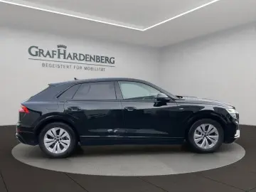 AUDI Q8 55 TFSI qu. tiptronic Matrix Pano 360  ACC