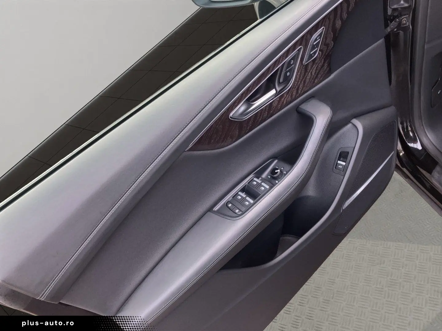 AUDI Q8 55 TFSI qu. tiptronic Matrix Pano 360  ACC