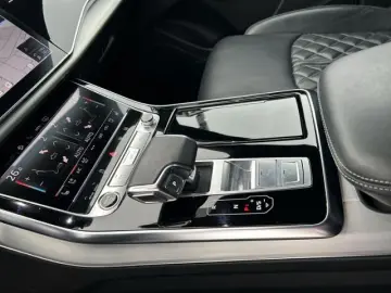 AUDI Q8 S line 55 TFSI e quattro