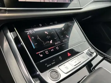 AUDI Q8 S line 55 TFSI e quattro