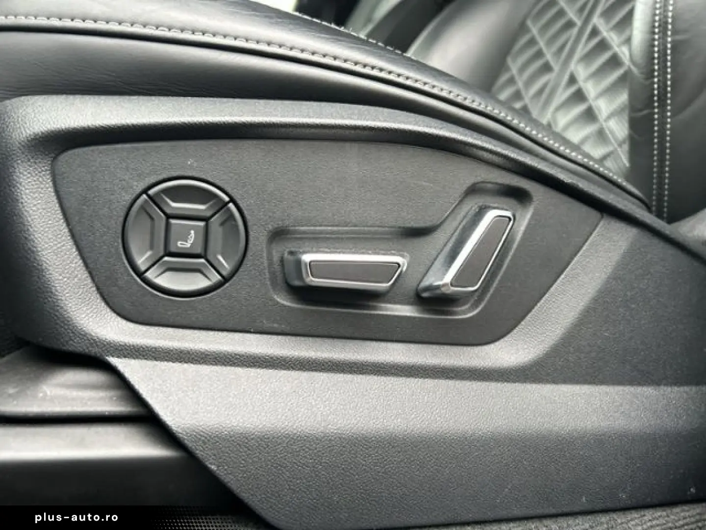 AUDI Q8 S line 55 TFSI e quattro