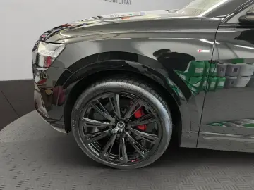 AUDI Q8 50 TDI qu. Tiptronic Competition plus Matrix