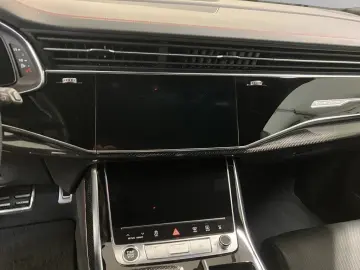 AUDI Q8 50 TDI qu. Tiptronic Competition plus Matrix