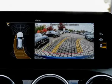 MERCEDES-BENZ AMG GLC 43 4M AMG MBUX SHZ PANO KAM KEYL LED