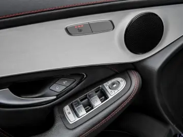 MERCEDES-BENZ AMG GLC 43 4M AMG MBUX SHZ PANO KAM KEYL LED