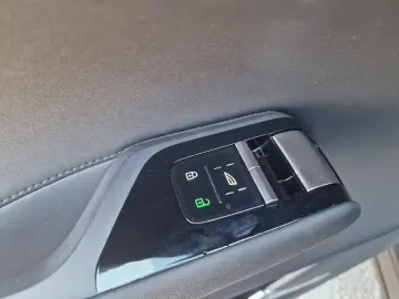 Volvo EX90 ULTRA TWIN   AWD 300 408