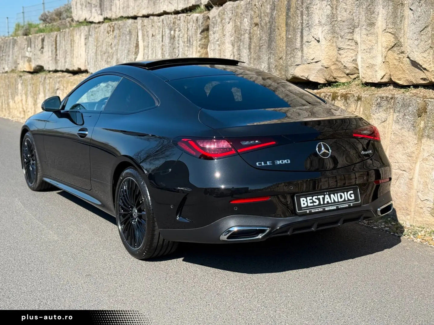 MERCEDES-BENZ CLE 300 4M AMG-PREM PANO STANDHZG DIGI&hellip;