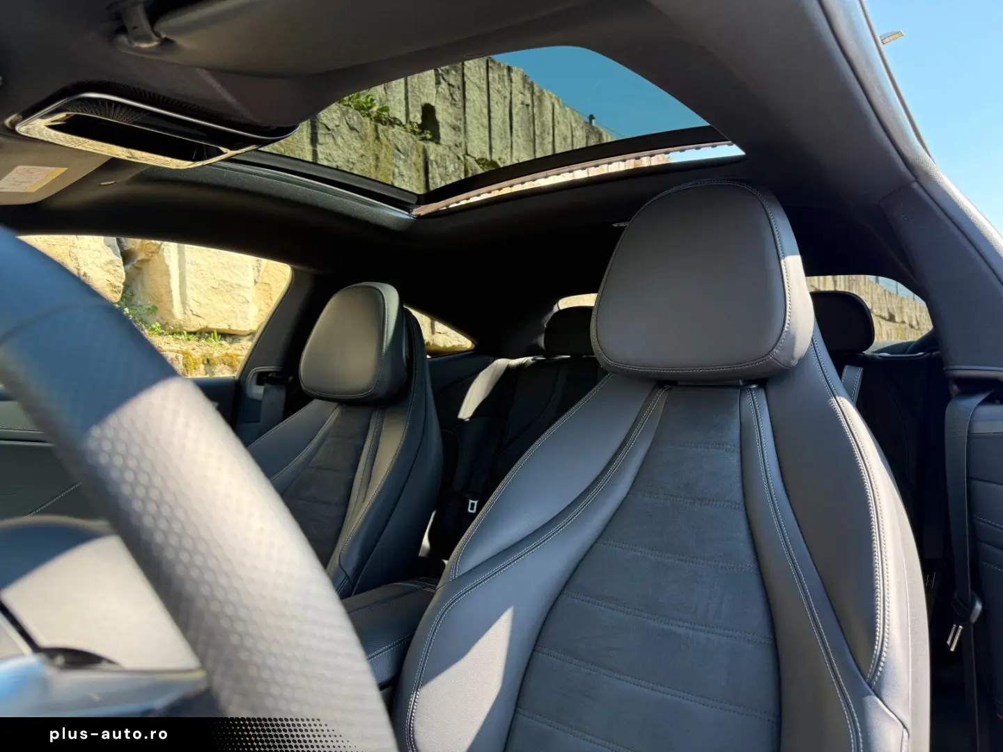 MERCEDES-BENZ CLE 300 4M AMG-PREM PANO STANDHZG DIGI&hellip;